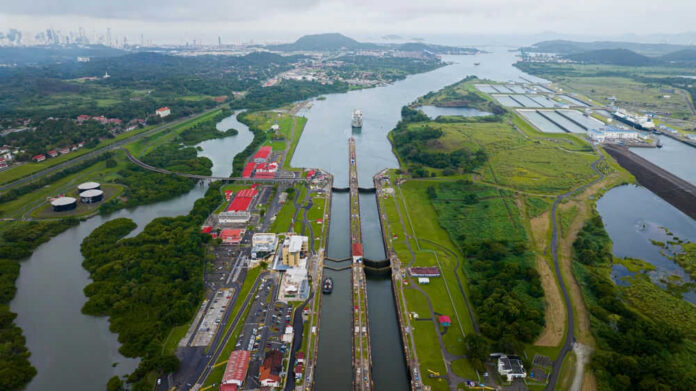 shutterstock_2411655539 Panama Court OBLITERATES China's Canal Stranglehold